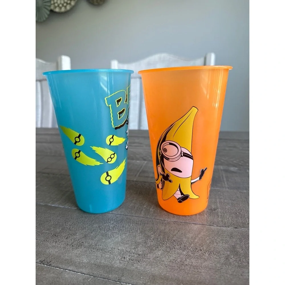Zak Designs Minions: The Rise of‎ Gru Halloween Glow in the Dark Tumbler Set